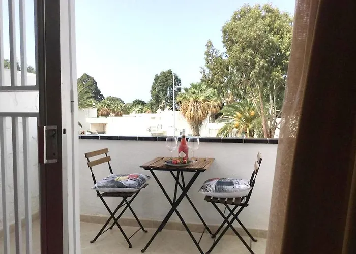 South Tenerife, Costa Del Silencio, Chaparral, * طوستا ديل سيلونثيو